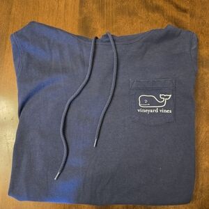 Vineyard vines top